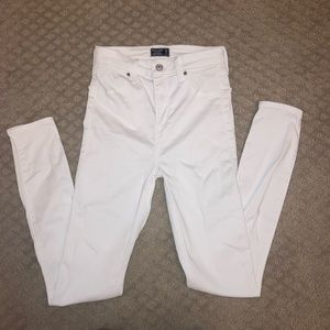 High-Rise White Jeggings
